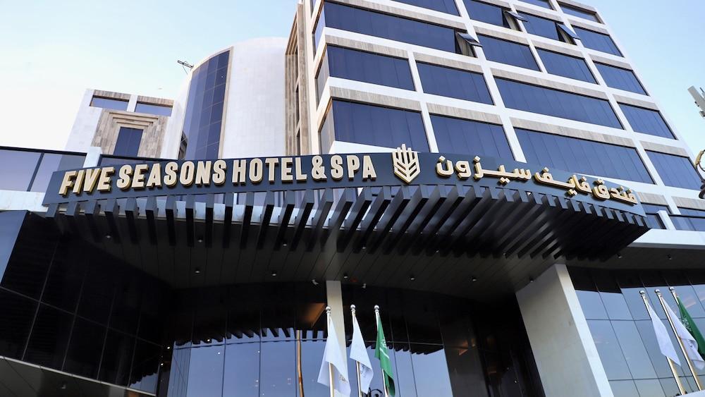 Five seasons Hotel & Spa preview