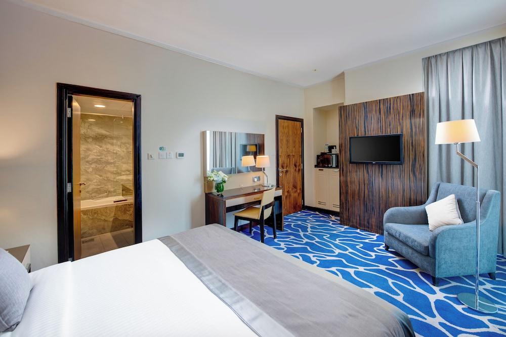 Hawthorn Suites by Wyndham Abu Dhabi City Centre preview