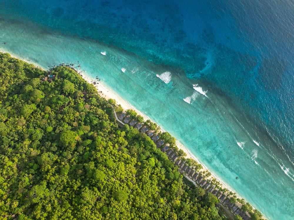 Hilton Seychelles Labriz Resort & Spa preview