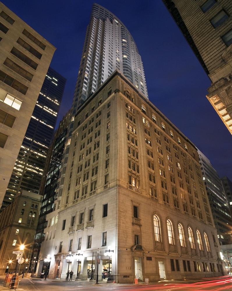 One King West Hotel & Residence preview