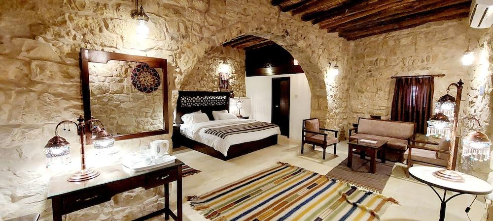 Hayat Zaman Hotel & Resort preview