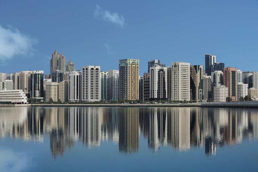 Hala Arjaan by Rotana preview
