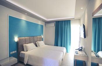 Royal Hotel and Suites - 28