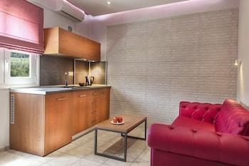 Royal Hotel and Suites - 27