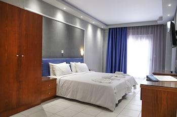 Royal Hotel and Suites - 19