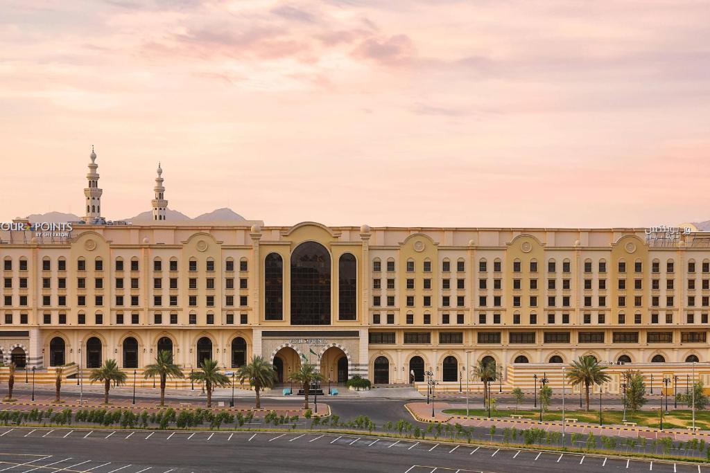 Four Points by Sheraton Makkah Al Naseem preview