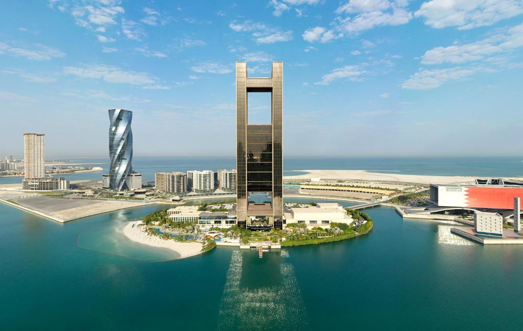 Four Seasons Hotel Bahrain Bay preview