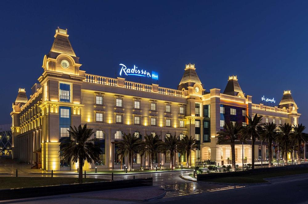Radisson Blu Hotel, Ajman preview