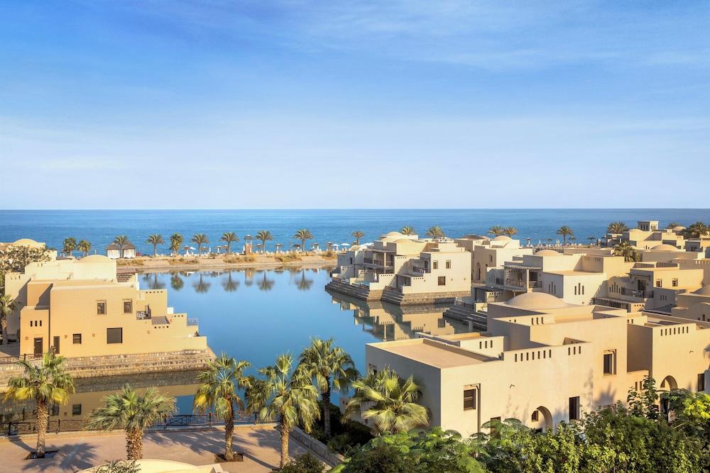 The Cove Rotana Resort preview