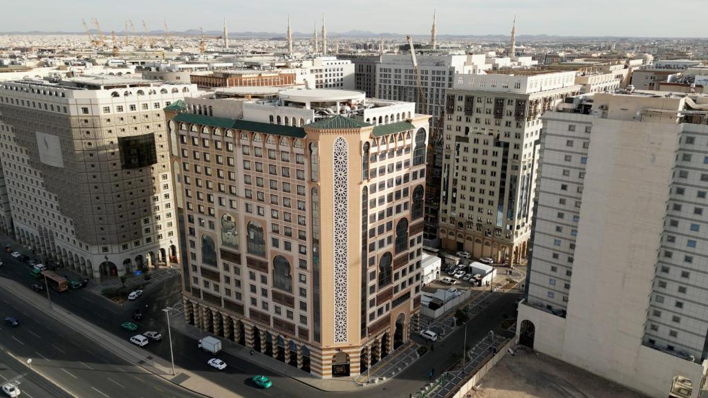 Waqf Outhman Bin Affan Hotel preview